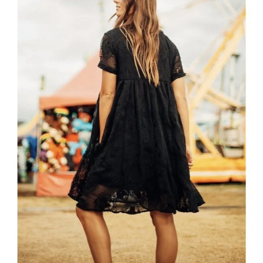 Piper & Scoot Women Ellie Dress Black Small Size Short Sleeves Lace Embroidery - Picture 2 of 13